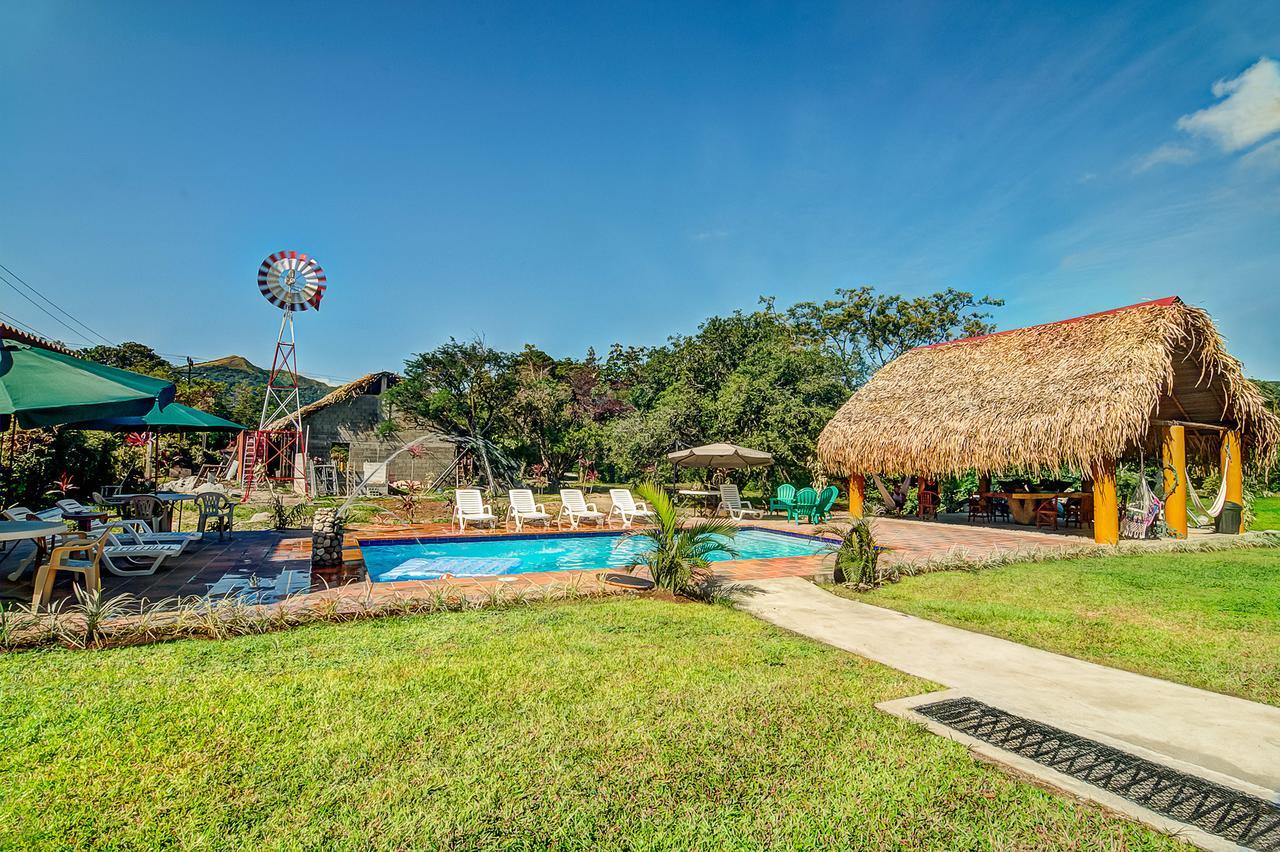 Windmill Hostal El Valle de Anton Exterior photo